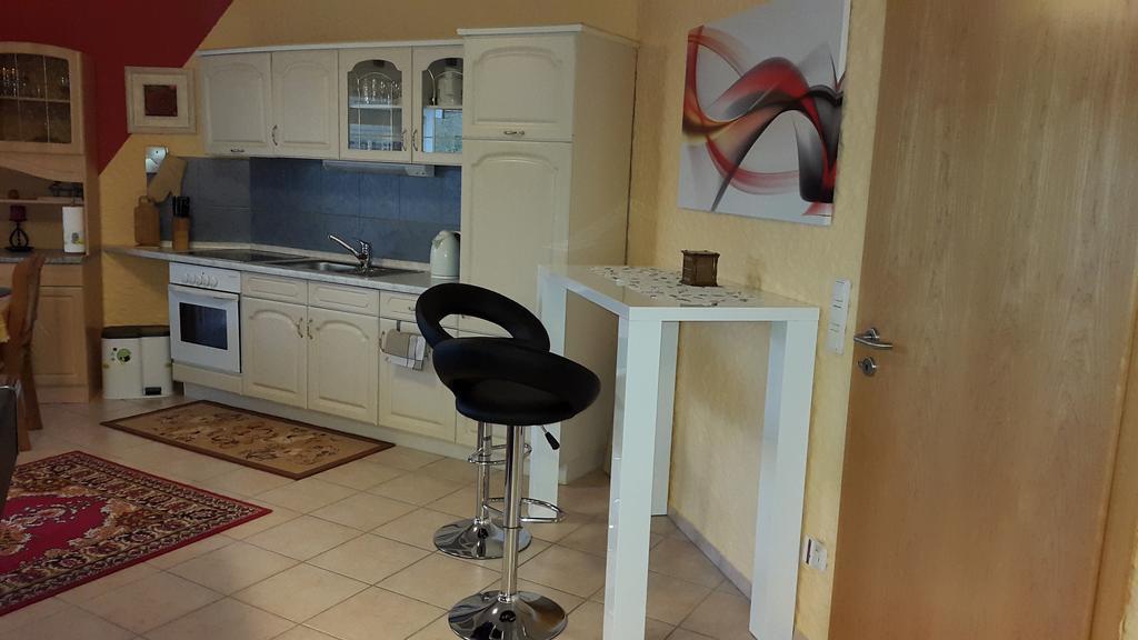 Ferienwohnung Zinn Rockeskyll Номер фото