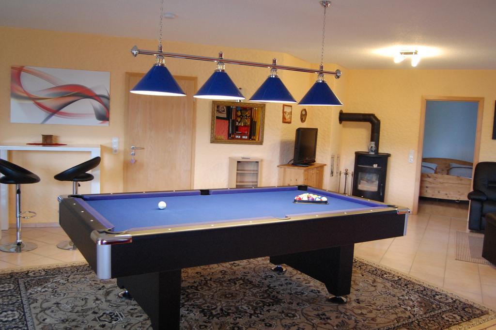 Ferienwohnung Zinn Rockeskyll Екстер'єр фото